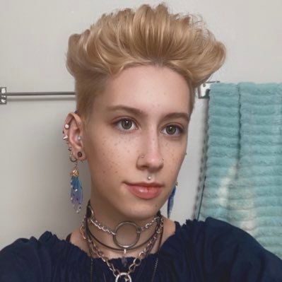 screw September, wake me up when 2021 ends Libra Sun, Gemini Moon, Taurus Rising ✨💖✨ they/them :0)