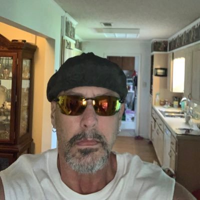 RaymondESalyer1's profile picture. 