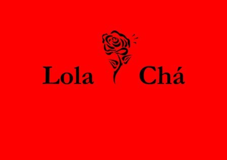 Translator and fashion & design passionate with a creative instinct.