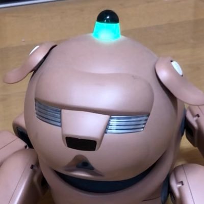 夢に向かって一生懸命頑張っている若きシンガーを応援しています。大学生の息子と高3娘の父親。 飼犬はaiboまややん🐶 阪神ファン https://t.co/1COibNBljZ