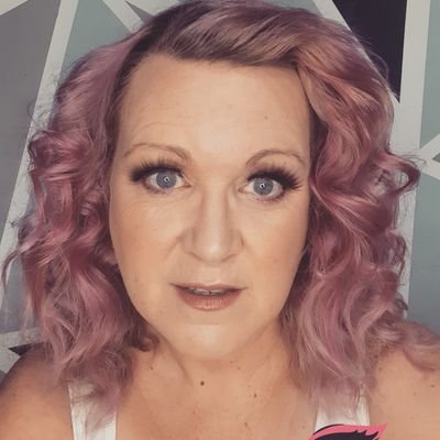 rachelliveit69's profile picture. Make up, Beauty, Menopause and more. being a different me the kids have grown and left the nest now it's time to find the inner me. living life over 40