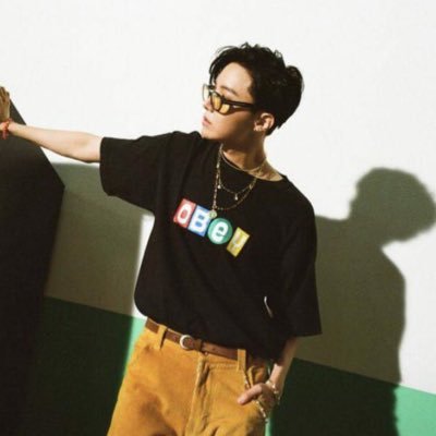 eternalhoseok_'s profile picture. @ggukieskitty My accounts keep getting s worded smh.