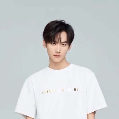 bobby_thu's profile picture. Just an ordinary girl from Myanmar! #Lin_Yi_supporter #iKONIC #Elf