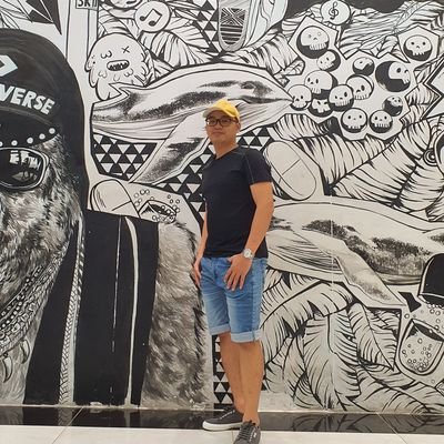 ToonTeng's profile picture. i smile