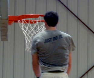 Vertical_Dunk's profile picture. Dunking is a lifestyle! I have a huge passion for helping people jump higher. Click here to see how you can get 3-5 inches before dinner!