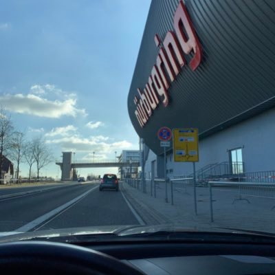 Addicted to the Internet, proud Dad #refugeeswelcome #noAfD #Motorsport #Petrolhead #Nuerburgring #Bremen 💚