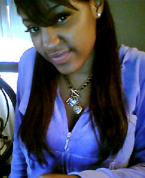 19 | Pretty | Brownskin | LongHairDontCare | Bi | Virgo | Facebook: Ashanti Kharbouch | Follow Me :-* |