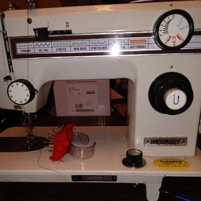 Iteach people new to sewing, mistakes are common. I also teach minor repairs on your machine. How to change a needle, how to thread your machine. Join me!

htt