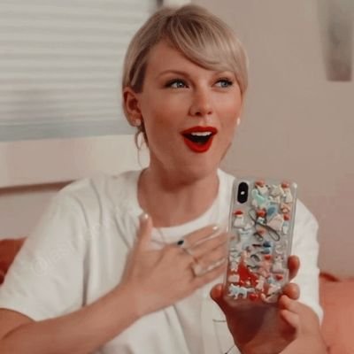 so, baby can we dance? oh, through an avalanche | she/they | minor | lover and speak now stan | swiftie since 2014♡