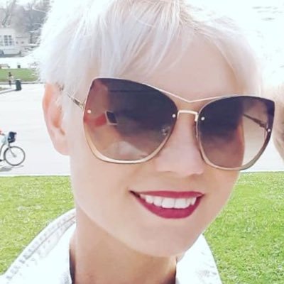 blooma_elle's profile picture. 