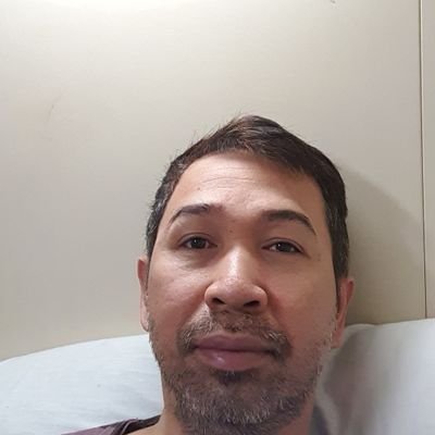 razelbac's profile picture. family