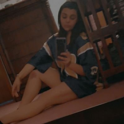 HERE I AM LOVE ME! Im Sko●ter 😈 n I like to play round n go on fun adventures! Come on take n adventure wit me...then add me on snapchat 🤪to ali14darling