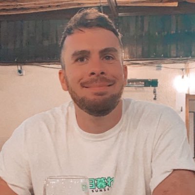 OmgEsh's profile picture. 