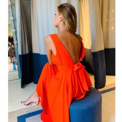 angelinamerlog's profile picture. ruar