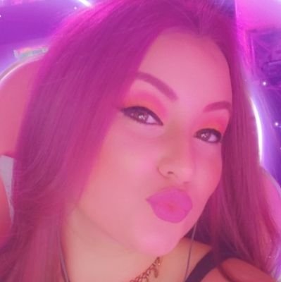 🦄gamer, friend, Hellion & streamer! all things im proud of 💜 come say HI on any platform!
https://t.co/c6n0rimCgm