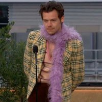 todo dia harry falando fucking massive no grammy(@hrrywongrammy) 's Twitter Profile Photo