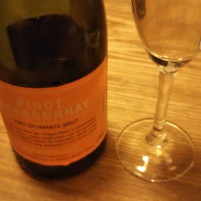 vinerouge1's profile picture. 還暦の会社員です。自民党員ですが更新せず参政党員になります。日本🇯🇵と安倍総理と高市早苗大臣とトランプ大統領🇺🇸と阪神タイガース🐯と赤ワイン🍷が大好きです。非接種。