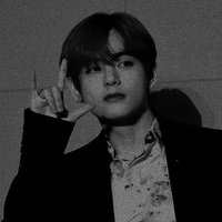 โฉฉ ๐ฃ๐๐ฃ๐แน viu o skz (@v4ntex) 's Twitter Profile