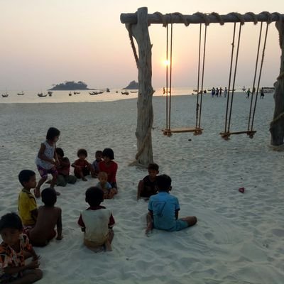 UMyo09327148's profile picture. Reading