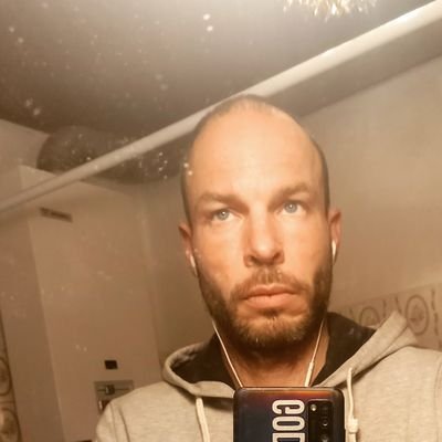 zgraggendaniel's profile picture. viniculteur, edonista und langatmig