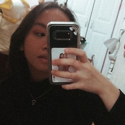 mochiruus_'s profile picture. 