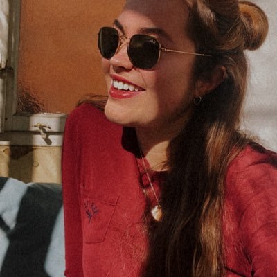 AlineB7's profile picture. Social Media Systems an der #THMittelhessen in #Gießen. Stay updated bei #100gratefuldays #SMSChallenge