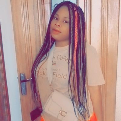 Public figure💯
Brand influence💝
Abia blood❣️❣️❣️
The unlimited ❣️ Queen 👑
November 28 is for the Queen 👑
Fb page @have a reason to smile 😂
