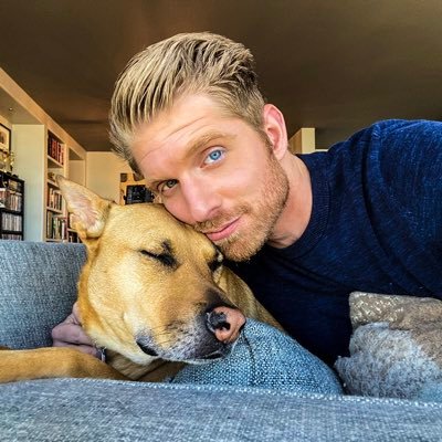 Dog Dad // Emmy-Winning Entertainment Anchor for GOOD DAY CHICAGO // @ReelBlend co-host // “One of the nation’s top show business journalists.” — Forbes