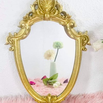 che_realicious's profile picture. 