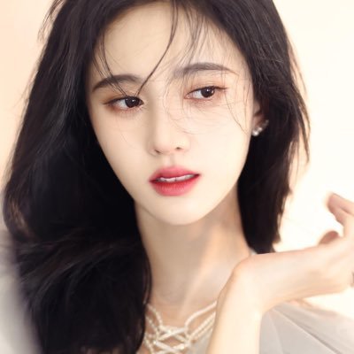 WfA1Kl5EKFFQFhD's profile picture. 一个普通人