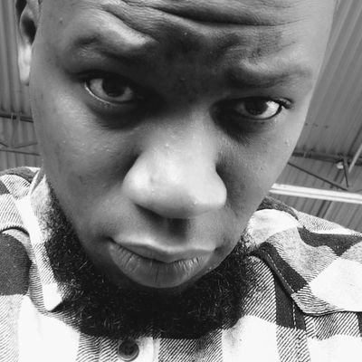 KimaniWaMunderu's profile picture. for laughs.