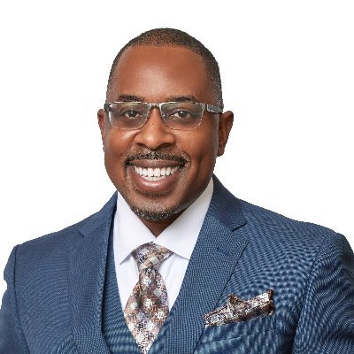 🤴🏾Father, Husband ,CEO, Broker 🏠, Taekwondo Master🥋 Praise GOD! every day of LIFE!