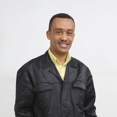 Always concerned and responsible Ethiopian who wants to make life simple and comfortable for him and others.