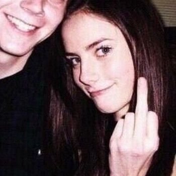 holIandgf's profile picture. •@is4yk2• a/ela/a