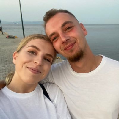 EmilyPostings's profile picture. 