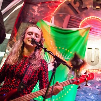 arrwoo's profile picture. techie, ex-physics-er, project manager, bassist, snowboarder, mum, Wirralian, STEM ambassador, cancer 'previvor', and I run a bit. also a pirate owl. She/her.