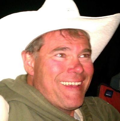 Sports, NFL. Trying to enjoy life without going crazy. Married. #CowboysNation #DC4L USAF Veteran.