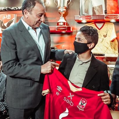 ‏‏تبكى و تبكى و الله بَـ جبره يأتى♥️
‏