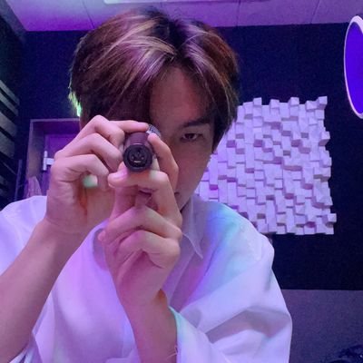 ทึเม💖💎 งานหลักหวีดพิซอก งานรองหวีดน้องโตะ งานประจำหวีดเทรเชอร์
เค้าชวนคุยไม่เก่งน้า แต่เดมมาพร้อมคุยเสมอเลยยย