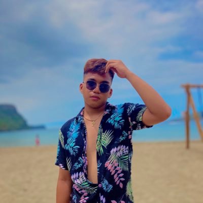 johnjomari_'s profile picture. Too classy, for your trashy attitude | DLSU-D | Rant acc : @jhnjmr_ |