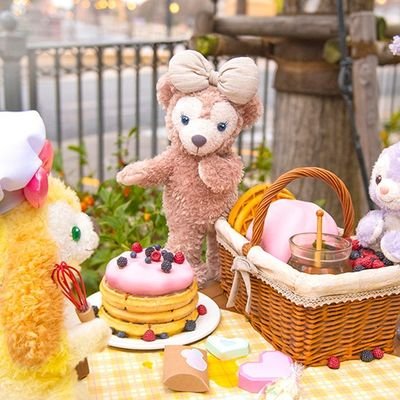 ライヴ♪お笑い☆漫才が好きです💕スイーツも大好き🍰食べ歩きしてます❣️