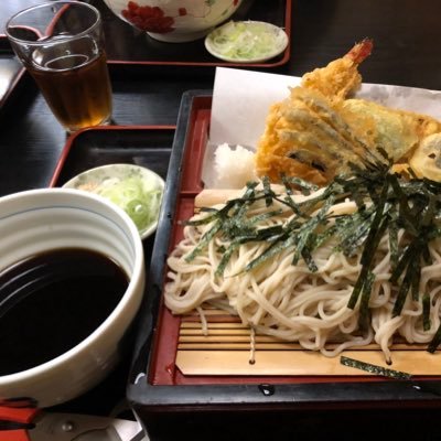 rikuthovi's profile picture. 