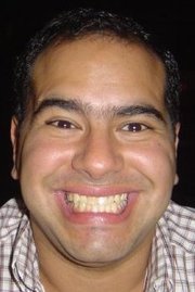 Sincero, Divertido y un poco geek, mi filosofia, AYUDAR, no importa la situacion, SIEMPRE se puede hacer algo al respecto!