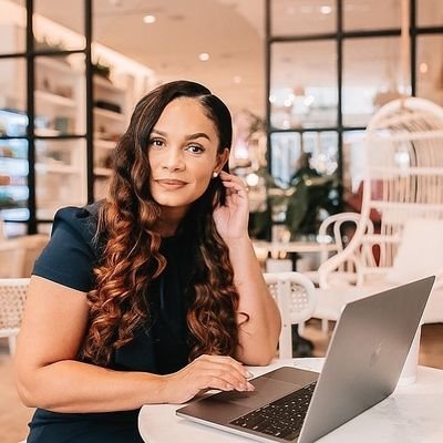 lucasgina22's profile picture. Entrepreneur
Account manager on
Bitcoin mining 📉
Forex trader 📈
Buy and sell bitcoin ☢️
Online assistant 24/7💯
Make 10,000 on weekly basis 💵
5years experien