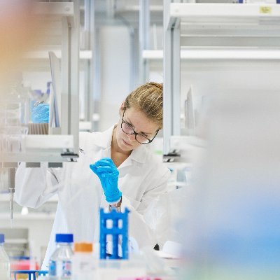 Scientist @Roche 🇨🇭
enthusiastic about microbes and mass-specs 🧪
metabolomics PhD from Sauer lab @ETH Zurich 🎓