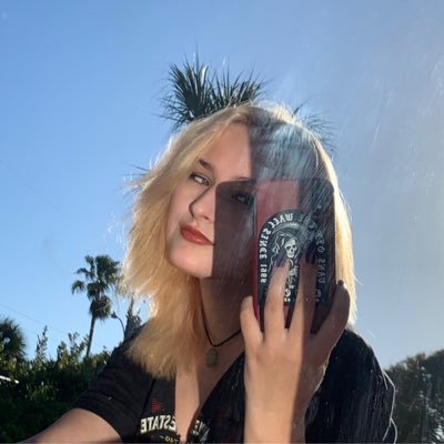 cadencesirbu's profile picture. tired ass showgirl