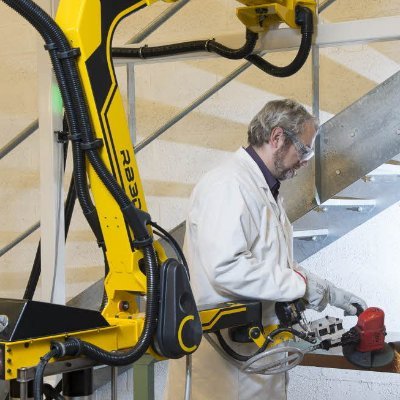 #Robot news
Focused on industrial, health, #AI for robotics, service #robotics, ...
(Mes tweets n'engagent que moi)