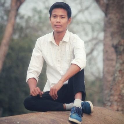 Abhijit15483061's profile picture. *মোৰ প্ৰথম পৰিচয় মই এজন অসমীয়া, মোৰ ধৰ্ম মানৱ ধৰ্ম, মোৰ কৰ্ম মানৱ সেৱা।