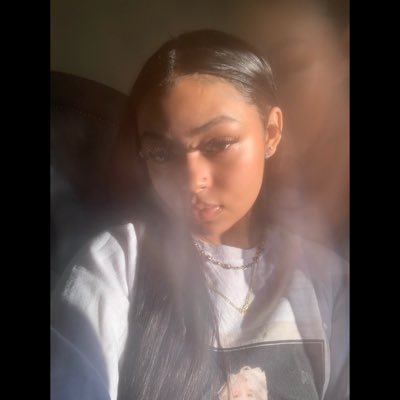 nicoleonmarz111's profile picture. milf