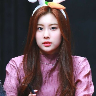 hugnters's profile picture. Suka seblak